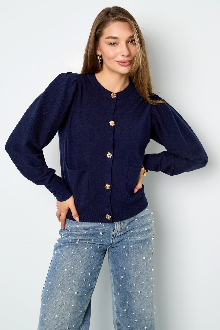 Strickjacke mit floralen Knöpfen Bild4